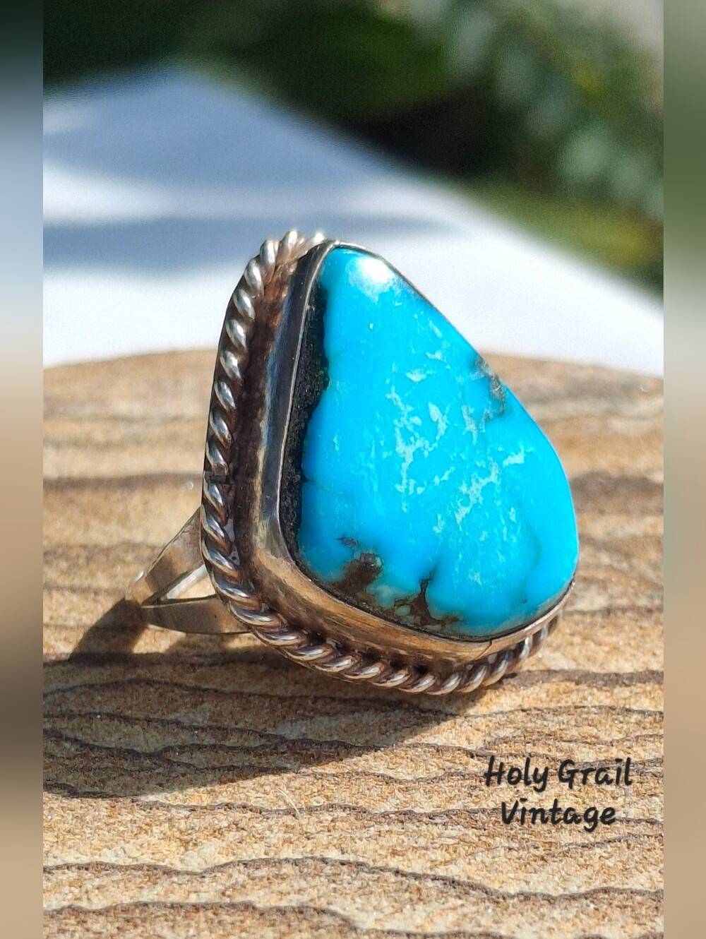 1970's Unmarked Navajo Style Bench Made Sterling Silver & Kingman Turquoise Ring